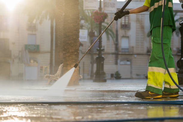 Best Gas Station Cleaning  in Ddanelle, AR